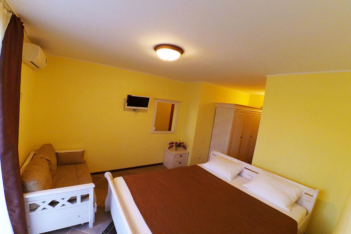 Pasuel Hotell Zaliznyi Port Exteriör bild
