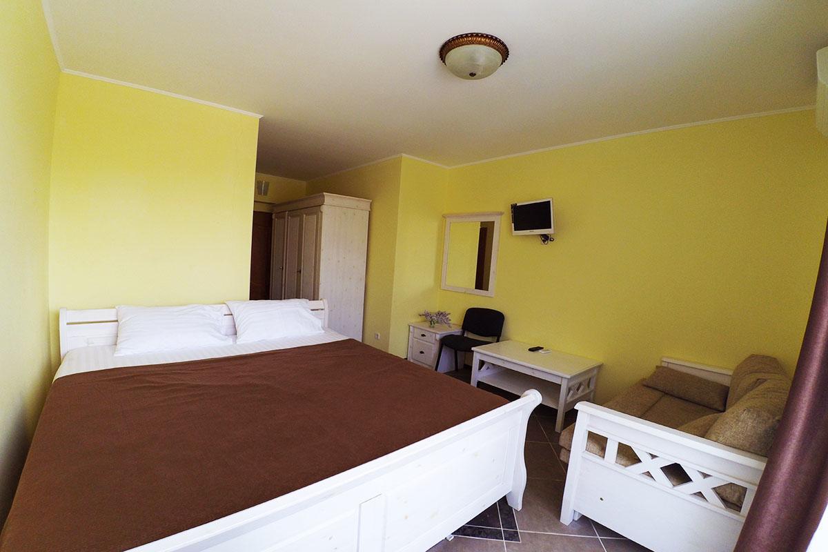 Pasuel Hotell Zaliznyi Port Exteriör bild