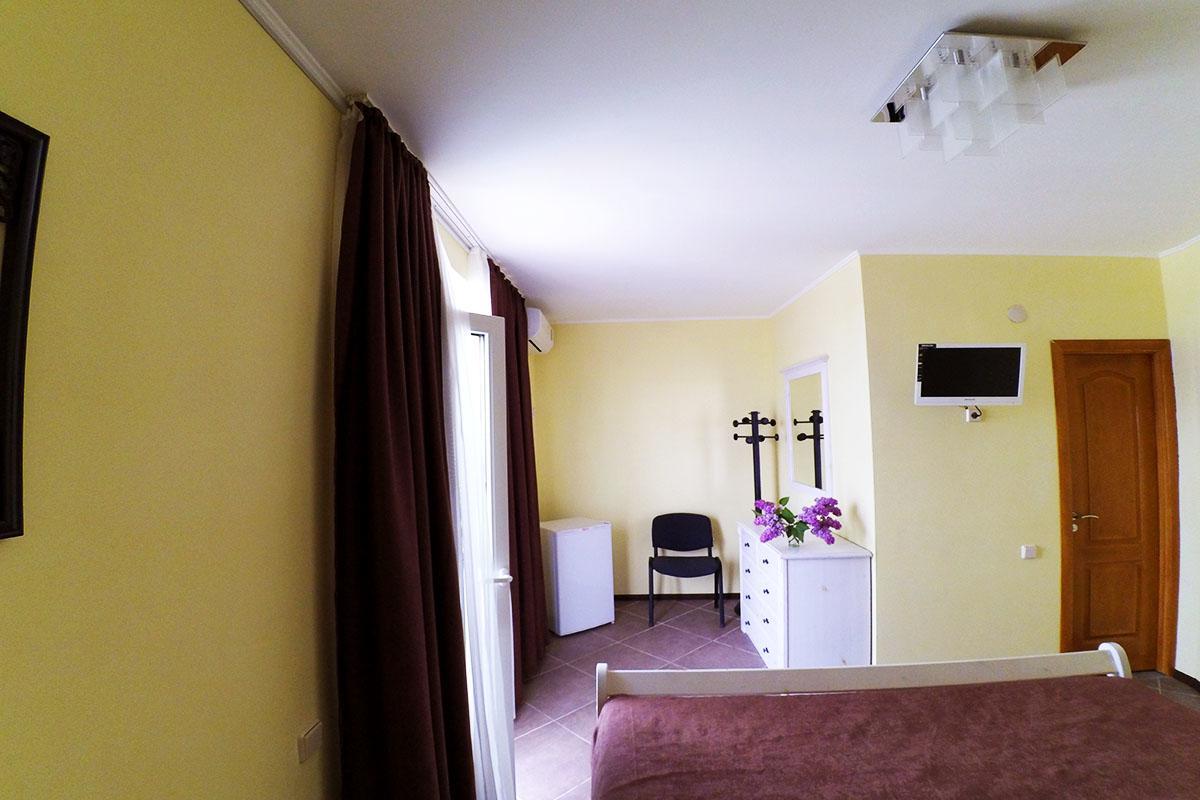 Pasuel Hotell Zaliznyi Port Exteriör bild