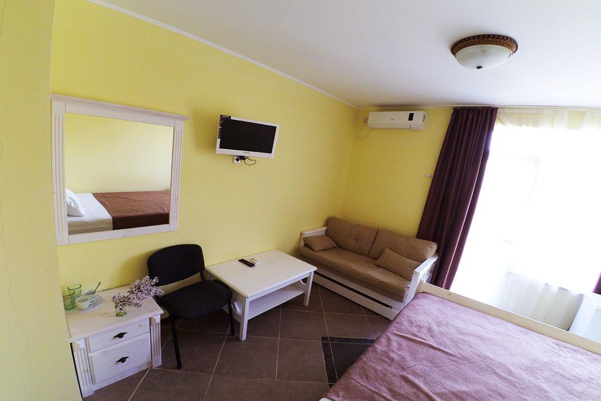 Pasuel Hotell Zaliznyi Port Exteriör bild