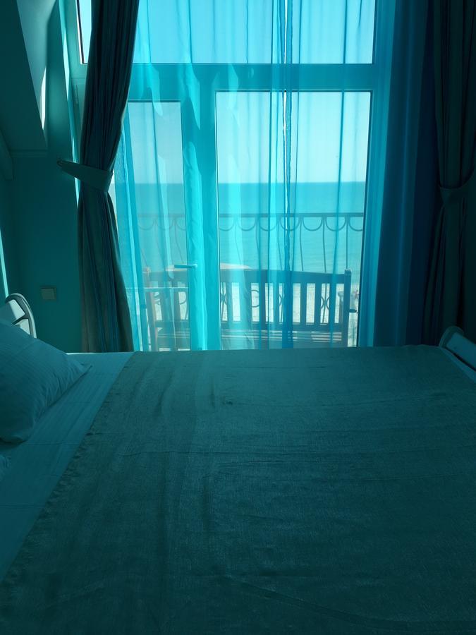 Pasuel Hotell Zaliznyi Port Exteriör bild